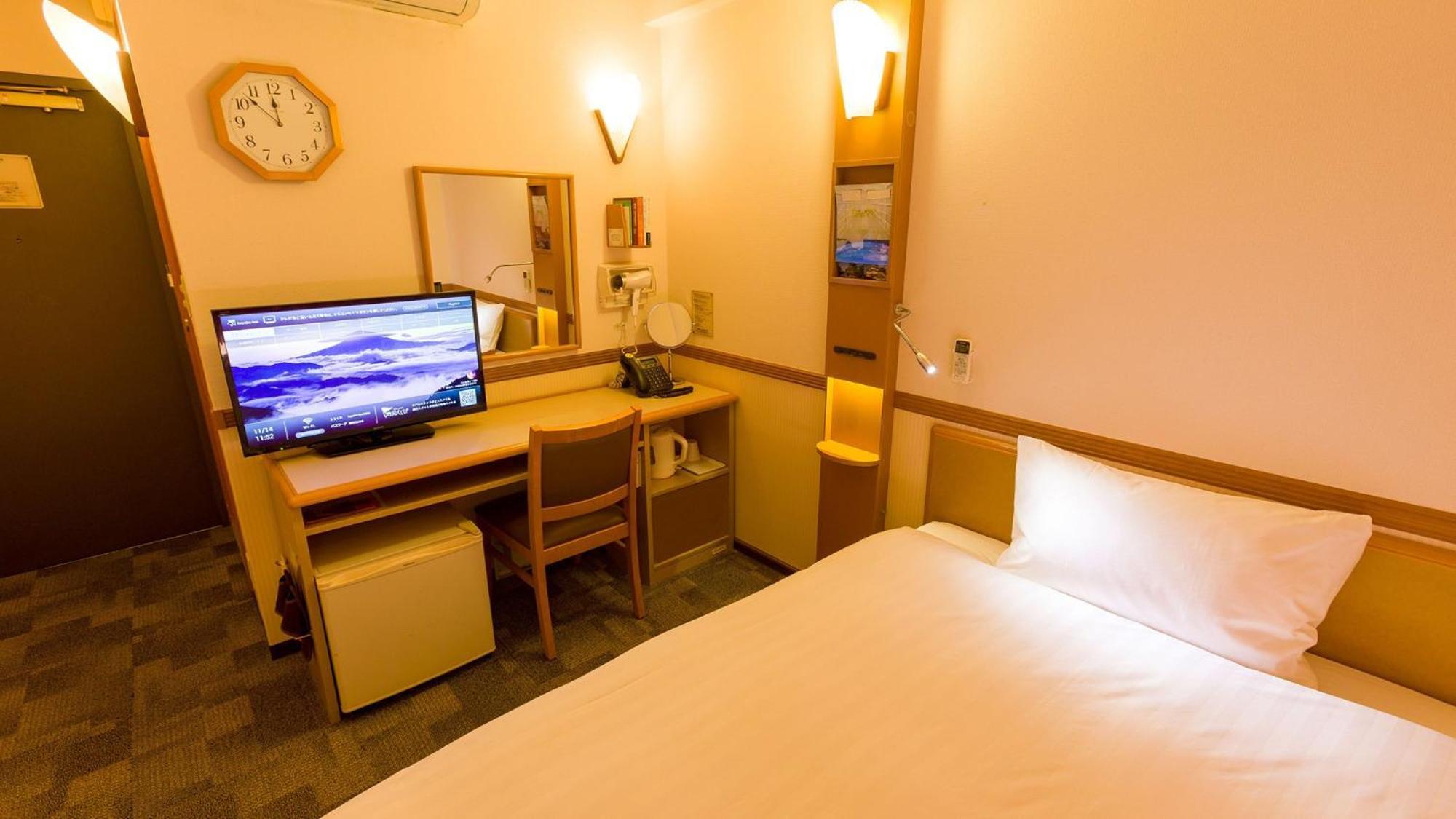 Toyoko Inn Kanda Akihabara Prefektura Tokio Pokoj fotografie